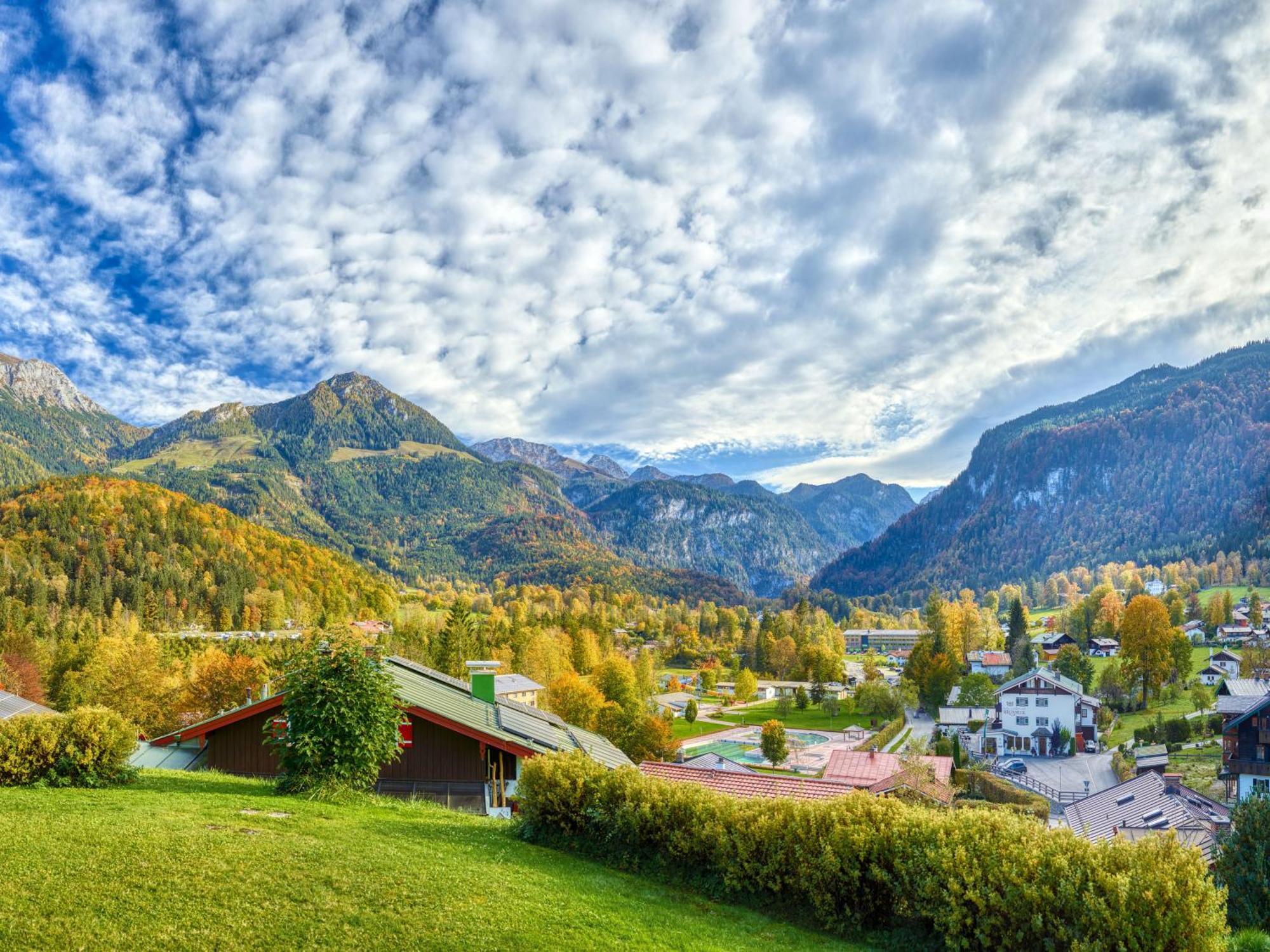 Hotel Hanauerlehen - Ruhige & Zentrale Top-Lage - Mit Schwimmbad, Sauna, Parkplaetze & Cafe - Bayerischer Familienbetrieb Schoenau am Koenigsee Exterior photo